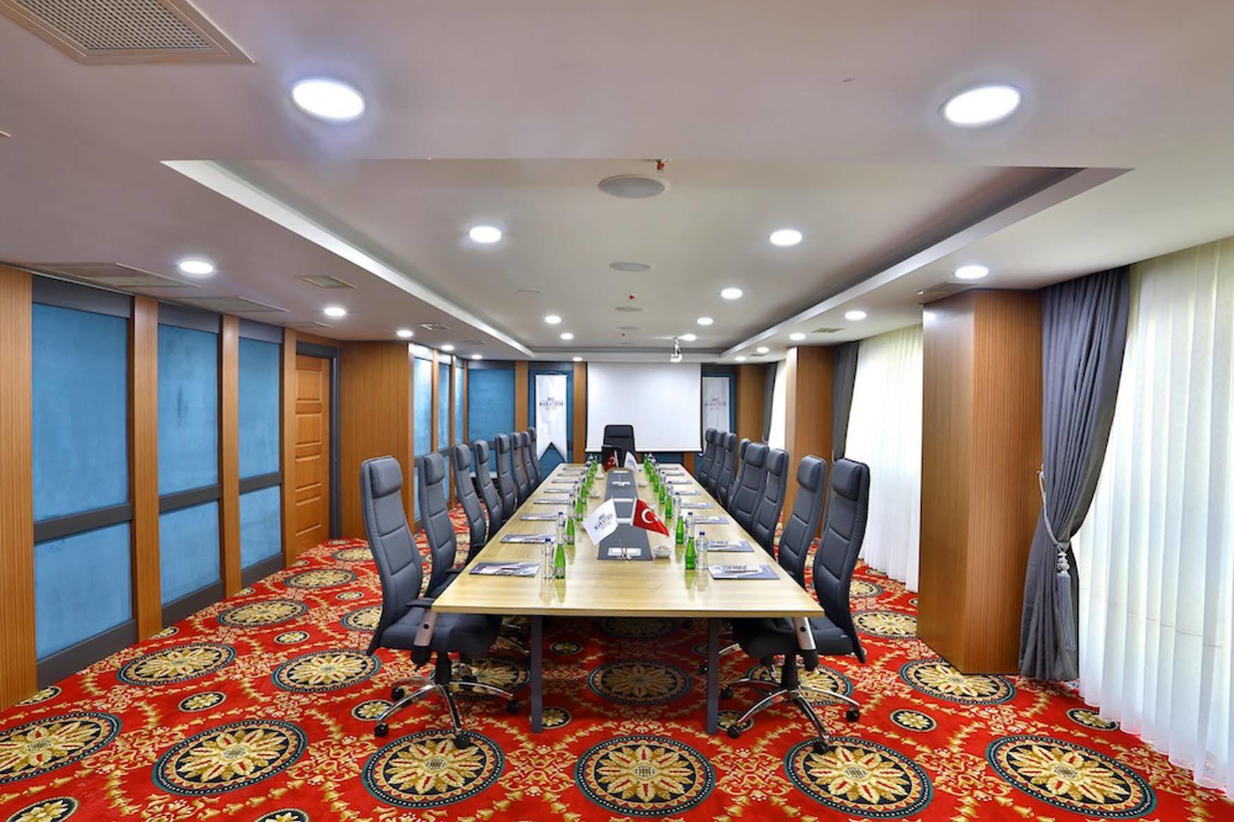 Elazig Marathon Hotel Екстер'єр фото